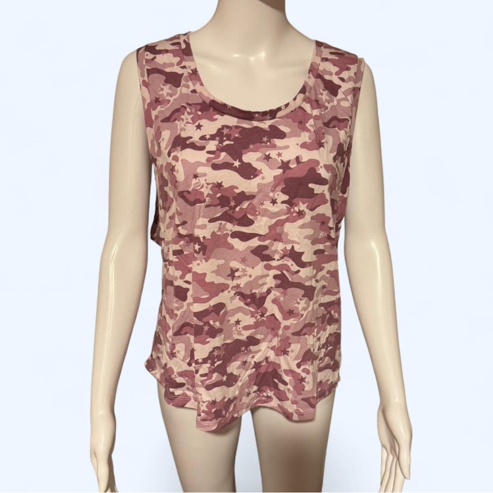 Fabletics Star Camo Athletic Set - image 1